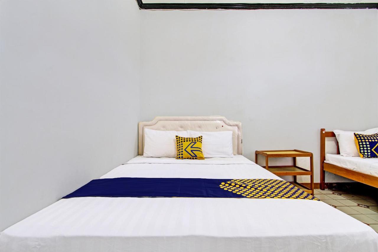 Spot On 92623 Mw 46 Guesthouse Pakualaman 外观 照片